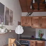De Baixo Da Ponte Holiday home