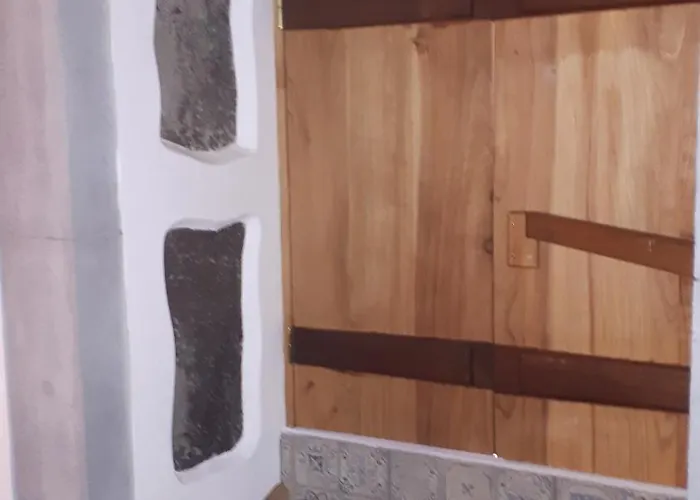 度假居 桥下度假屋 Biscoitos (Terceira)